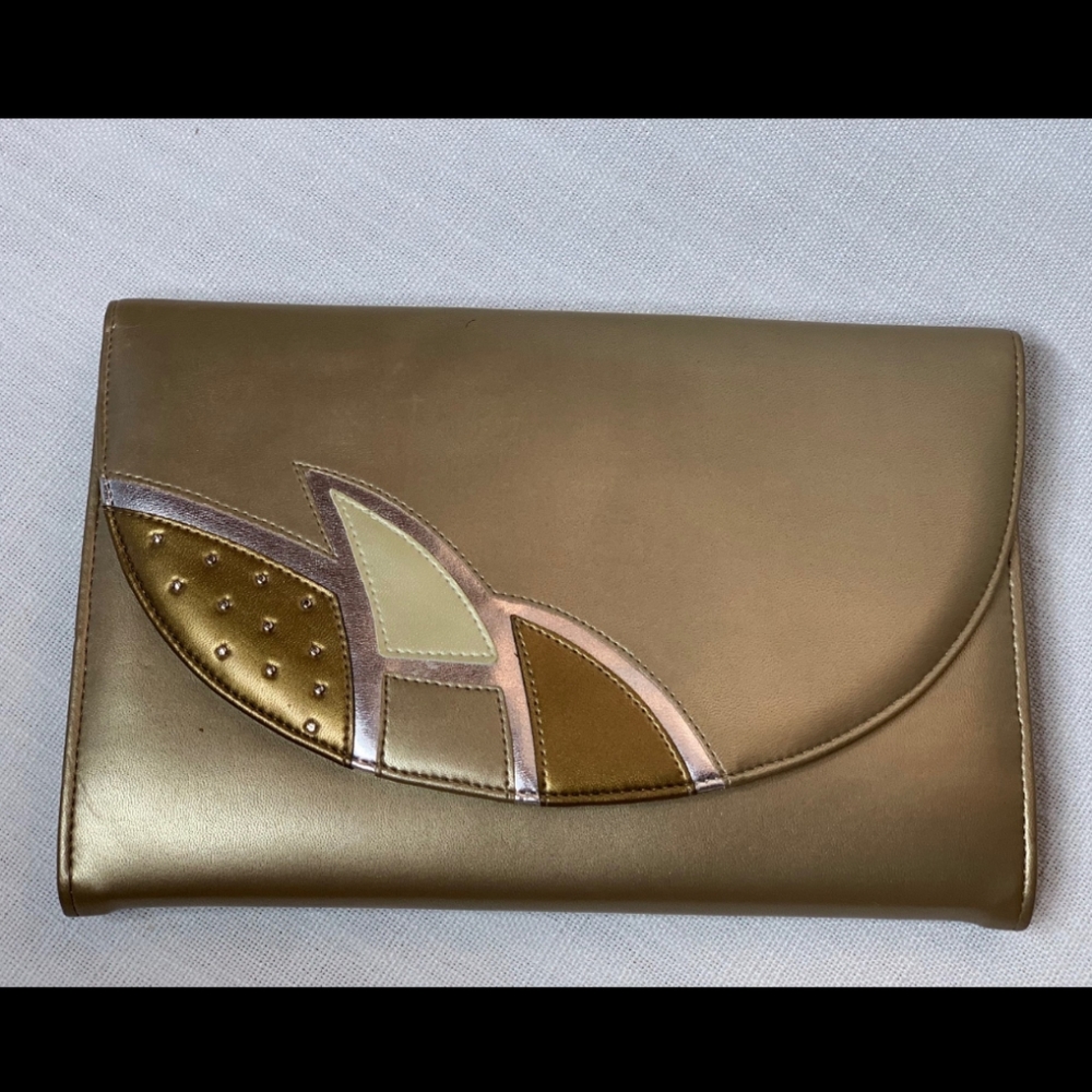 Vintage 70's Metallic Gold Envelope Clutch